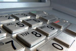 Egyre népszerűbb az ATM-es készpénzbefizetés