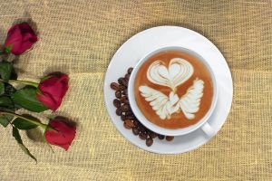 Beújított a Costa Coffee a koronavírus miatt